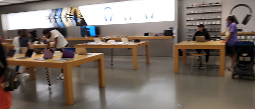 Computer Store «Apple Cumberland Mall», reviews and photos, 1000 Cumberland Mall, Atlanta, GA 30339, USA