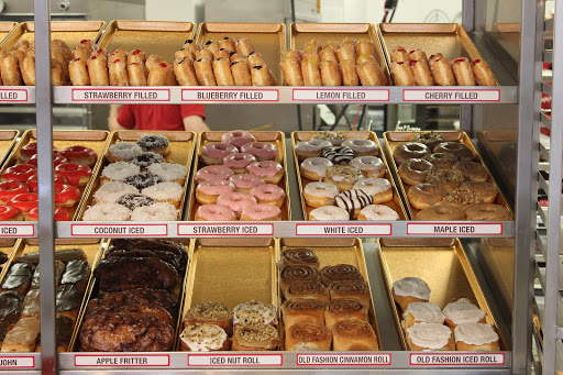 Restaurant «Shipley Do-nuts Lake Travis», reviews and photos, 3620 Ranch Rd 620 S #100, Bee Cave, TX 78738, USA