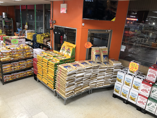 Supermarket «Baladi Fresh Market», reviews and photos, 601 W N Ave, Villa Park, IL 60181, USA