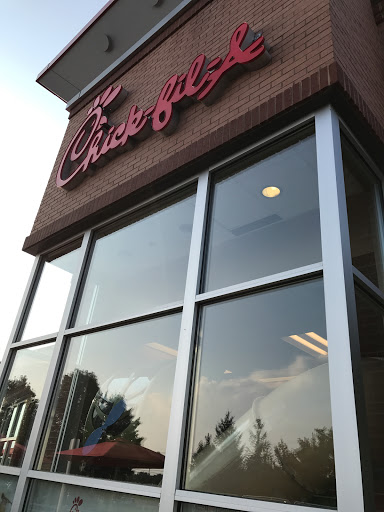 Fast Food Restaurant «Chick-fil-A», reviews and photos, 1002 Edwards Ferry Rd NE, Leesburg, VA 20176, USA