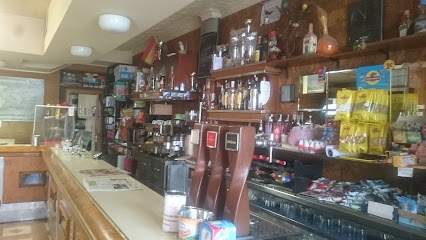 Bar Moralejo - C. San Juan, 40, 24311 Folgoso de la Ribera, León, Spain