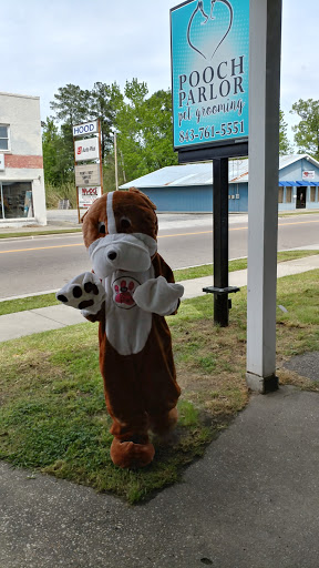 The Pooch Parlor Salon & Mobile Grooming