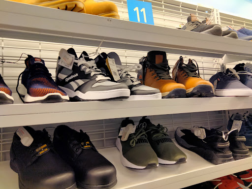 Clothing Store «Ross Dress for Less», reviews and photos, 135 Brandon Town Center Dr, Brandon, FL 33511, USA