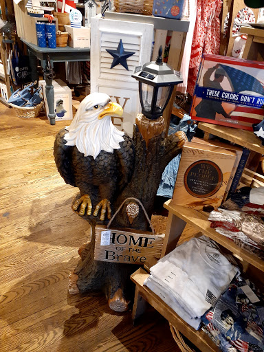 American Restaurant «Cracker Barrel Old Country Store», reviews and photos, 200 Davis Blvd, Pittsburgh, PA 15275, USA