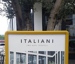 Italiani ( ma non troppo ) photo