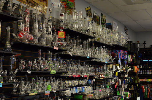 Tobacco Shop «Headed West», reviews and photos, 9674 E Arapahoe Rd, Greenwood Village, CO 80112, USA