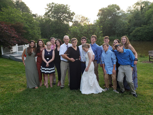 Event Venue «Sleepy Hollow Inn & Event Center», reviews and photos, 132 Old Jims Branch Rd, Swannanoa, NC 28778, USA