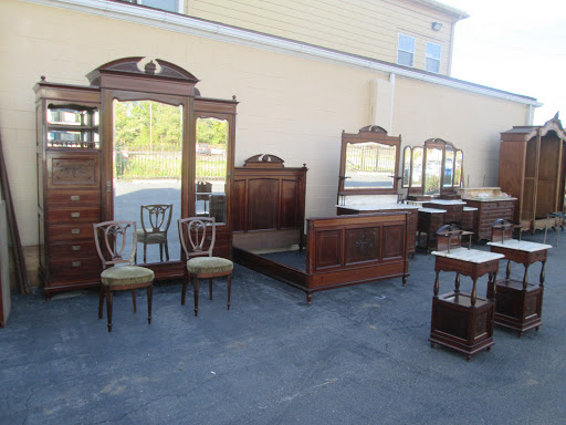 Antique Furniture Store «Center Stage Antiques», reviews and photos, 41 King St, Mt Holly, NJ 08060, USA