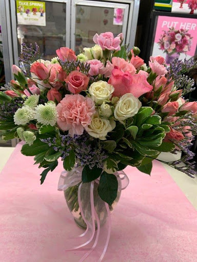 Dried Flower Shop «Creative Flower And Gift Shop», reviews and photos, 84-48 Eliot Ave, Middle Village, NY 11379, USA