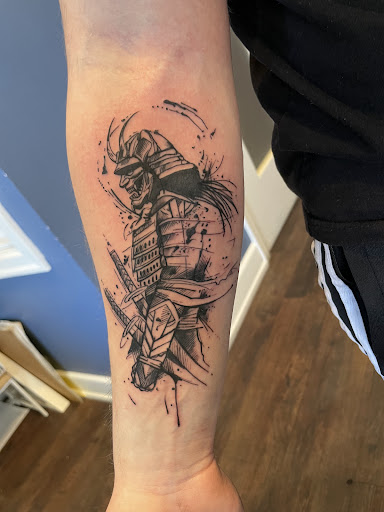 Explore apex legends tattoo ideas, creative tattoo ideas in Arlington Heights, available at Studio M Tattoos