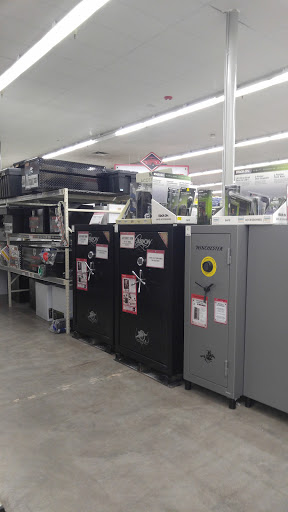 Home Improvement Store «Tractor Supply Co.», reviews and photos, 2211 Ave F NW, Childress, TX 79201, USA