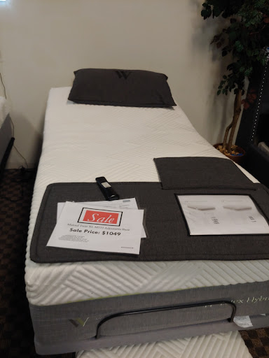 Furniture Store «Urban Furniture Outlet», reviews and photos, 257 N Dupont Hwy, Dover, DE 19901, USA