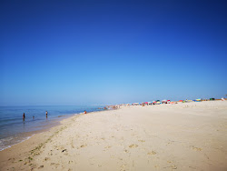 Photo de Fuseta Island beach avec rivage droit, long