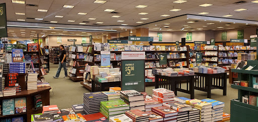 Barnes & Noble