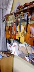 Venta y Fabricación de Violines para Niños de Estudio y Violines Semi Profesionales y Profesionales de Alta Calidad Luthier Maximiliano Small Lima Perú