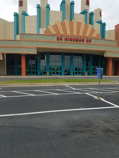 Movie Theater «Regal Brooklyn Center Stadium 20», reviews and photos, 6420 N Camden Ave, Brooklyn Center, MN 55430, USA