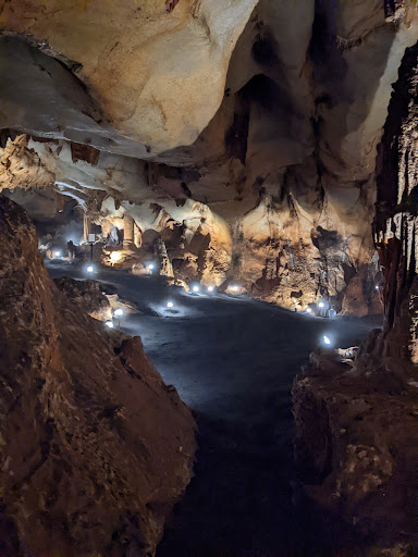Wedding Venue «Melrose Caverns», reviews and photos, 6639 N Valley Pike, Harrisonburg, VA 22802, USA