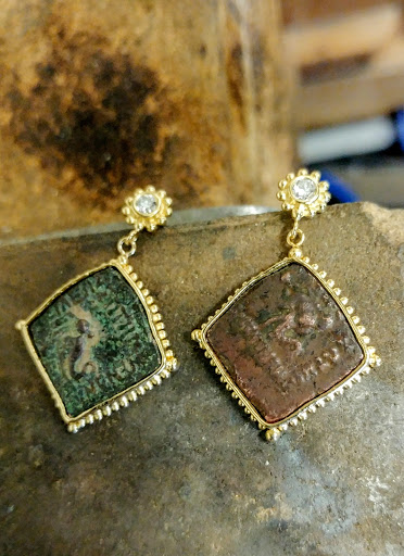 Jewelry Store «Caleesi Designs Jewelers», reviews and photos, 2620 S Lamar Blvd, Austin, TX 78704, USA