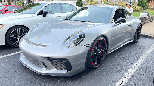 Shopping Mall «Village Centre», reviews and photos, 776 Walker Rd, Great Falls, VA 22066, USA