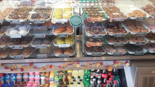 Bakery «Krispy Kreme Doughnuts», reviews and photos, 2251 Claribel Rd, Riverbank, CA 95367, USA