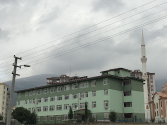 Abdurrahim Karakoç Ortaokulu