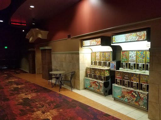 Movie Theater «Regal Cinemas Bridgeport Village 18 & IMAX», reviews and photos, 7329 SW Bridgeport Rd, Tigard, OR 97224, USA