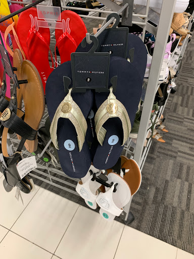 Clothing Store «Burlington Coat Factory», reviews and photos, 480 Boston Rd, Billerica, MA 01821, USA