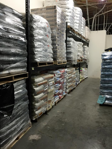 Animal Feed Store «V&V Tack and Feed», reviews and photos, 3642 N Rancho Dr #101, Las Vegas, NV 89130, USA