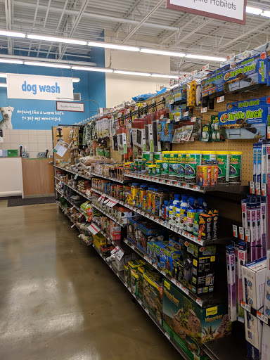 Pet Supply Store «Pet Supplies Plus», reviews and photos, 9848 Brewster Ln, Powell, OH 43065, USA
