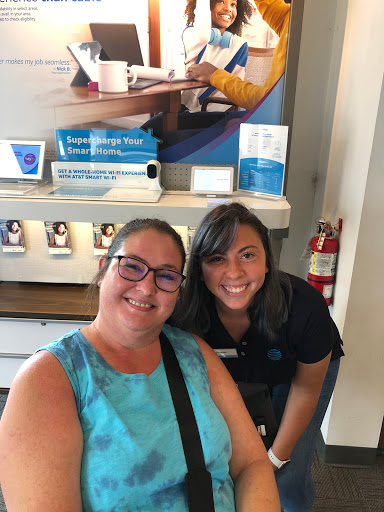 Cell Phone Store «AT&T», reviews and photos, 6531 Fm 1488 Ste. 301, Magnolia, TX 77354, USA