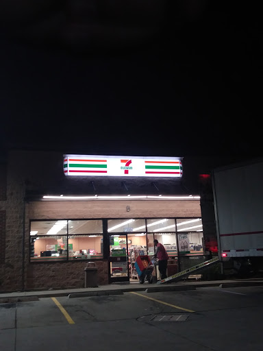 7-Eleven, 3500 Victory Blvd, Portsmouth, VA 23701, USA, 