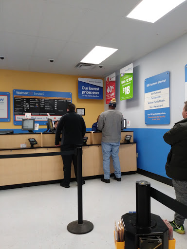 Department Store «Walmart Supercenter», reviews and photos, 2897 Veterans Memorial Pkwy, St Charles, MO 63303, USA