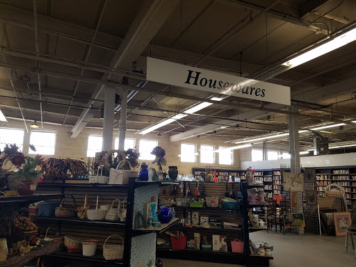 Thrift Store «The Salvation Army Family Store & Donation Center», reviews and photos, 1621 S State St, Ann Arbor, MI 48104, USA
