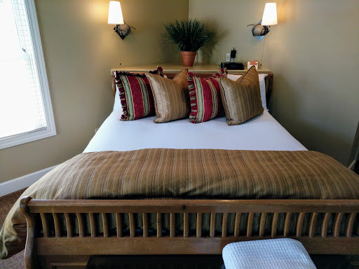 MacArthur Place Hotel & Spa image