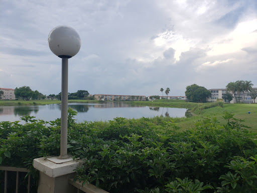 Golf Course «Wynmoor Golf Course», reviews and photos, 1310 Avenue of the Stars, Coconut Creek, FL 33066, USA