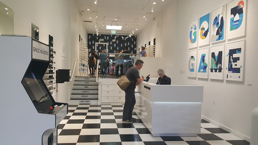 Optician «Warby Parker Annex», reviews and photos, 817 NW 23rd Ave, Portland, OR 97210, USA