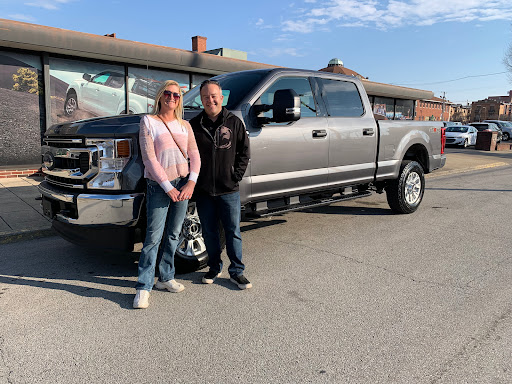 Ford Dealer «James Collins Ford Louisville-New-Used-Trucks-Cars-Sales-Service-Parts-BodyShop», reviews and photos, 809 S 5th St, Louisville, KY 40203, USA