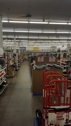 Hardware Store «Harbor Freight Tools», reviews and photos, 6020 Lankershim Blvd, North Hollywood, CA 91606, USA