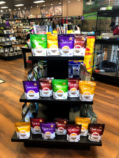 Pet Store «Pet Valu», reviews and photos, 2290 Central Park Ave, Yonkers, NY 10701, USA