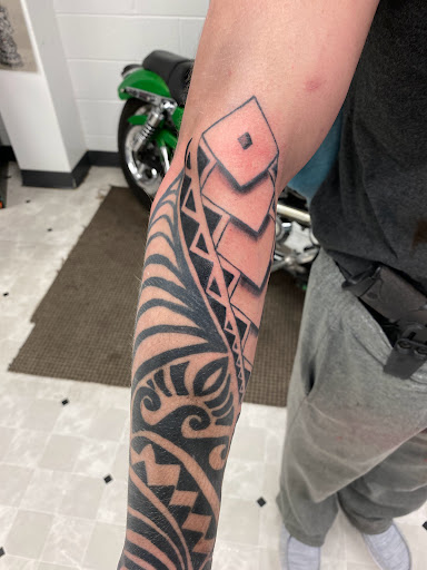 Explore small tattoo ideas drawings, creative tattoo ideas in Orland, available at K1LL3R ARTW0RK