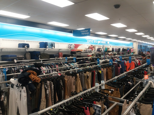 Clothing Store «Ross Dress for Less», reviews and photos, 150 S Abilene St, Aurora, CO 80012, USA