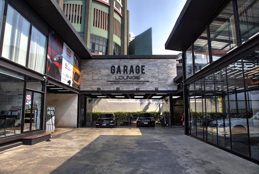 Garage Lounge Auto Detailing Thonglor