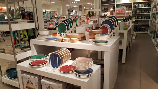 Shopping Mall «Cherry Hill Mall», reviews and photos, 2000 NJ-38, Cherry Hill, NJ 08002, USA