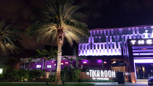 Movie Theater «iPic Theaters», reviews and photos, 3701 NE 163rd St, North Miami Beach, FL 33160, USA