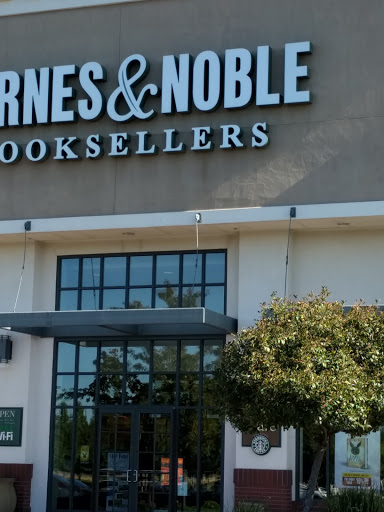 Book Store «Barnes & Noble», reviews and photos, 3561 N Freeway Blvd, Sacramento, CA 95834, USA