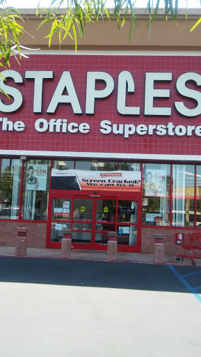 Office Supply Store «Staples», reviews and photos, 3090 Slauson Ave, Huntington Park, CA 90255, USA