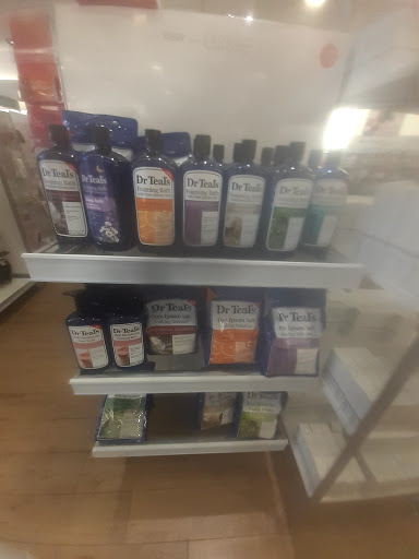 Cosmetics Store «Ulta Beauty», reviews and photos, 30837 Orchard Lake Rd, Farmington Hills, MI 48334, USA