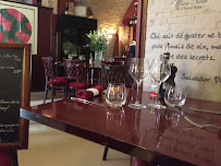 Atmosphère du Restaurant français Wine Bar à Nîmes - n°19