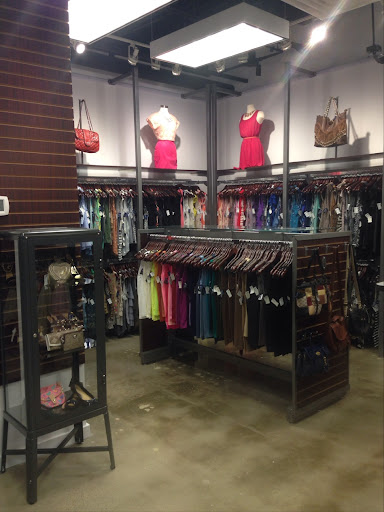 Clothing Store «Uptown Cheapskate», reviews and photos, 1038 Rockville Pike, Rockville, MD 20852, USA