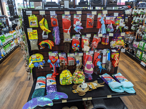 Pet Store «Pet Valu», reviews and photos, 1016 Beards Hill Rd, Aberdeen, MD 21001, USA